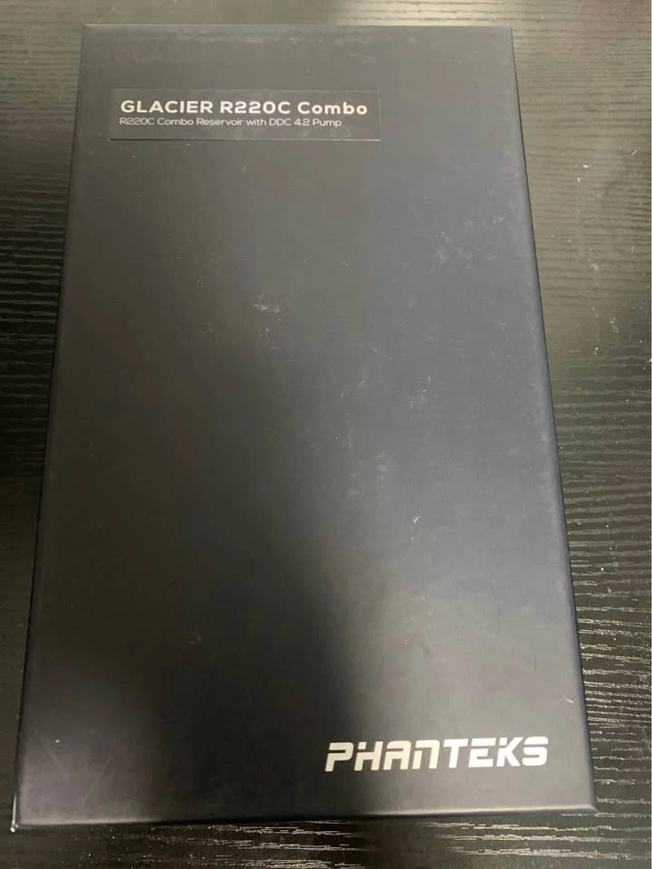 New Phanteks Glacier R220C Reservoir with DDC Pump - photo 2