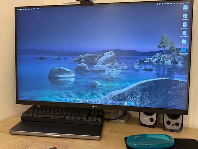 LG 32" 1440p 75hz IPS Monitor - photo 2