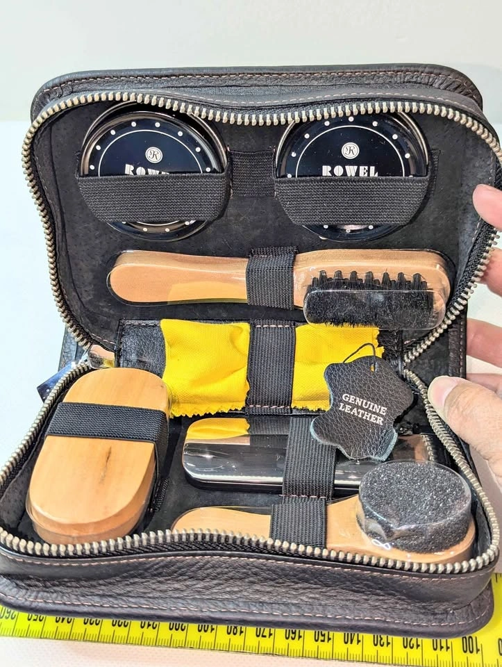 Rowel Genuine Leather Shoe Shine Kit