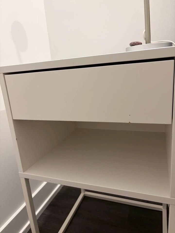 Bedside Tables - photo 4