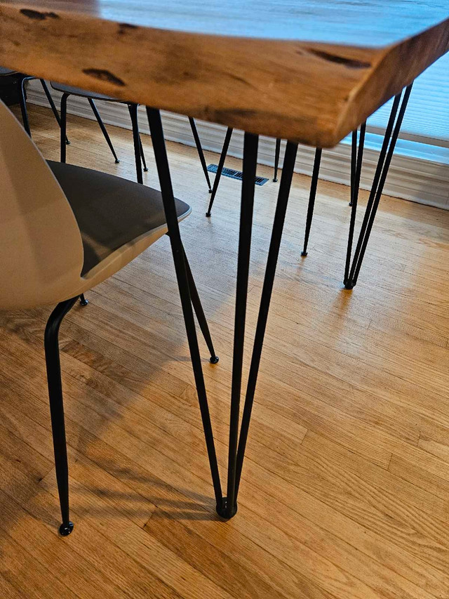 Live Edge Acacia Dining Table - photo 5