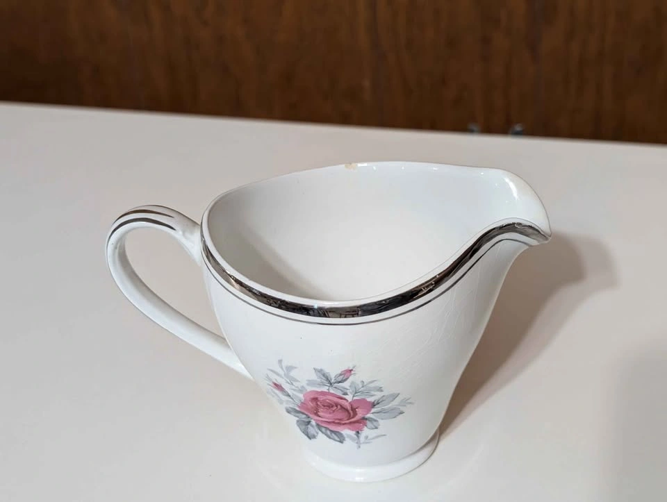 Vintage Rose Royale Creamer - photo 2