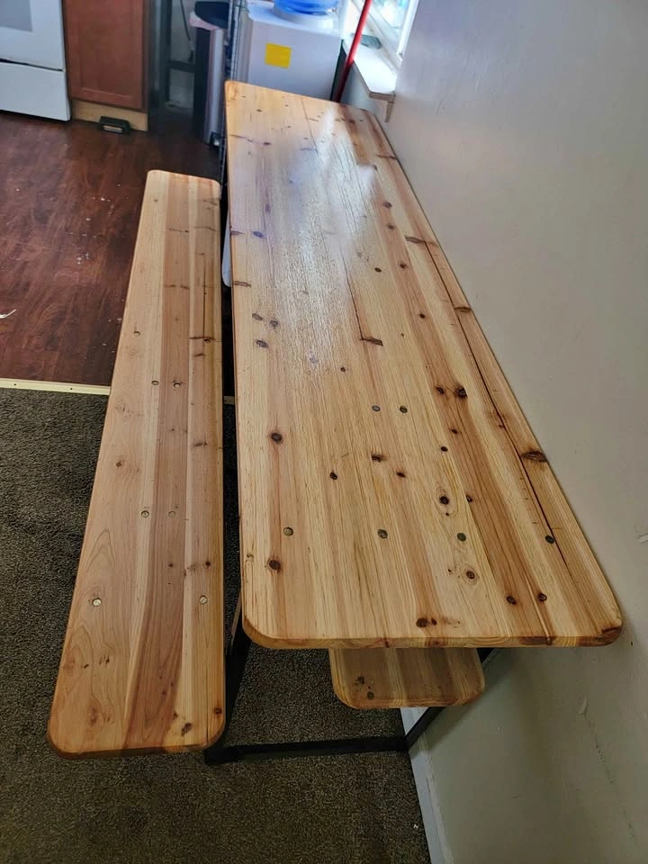 AVAWING Portable Picnic Table
