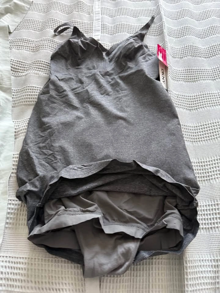 Swimwear by DKNY Small size new with tags - photo 3