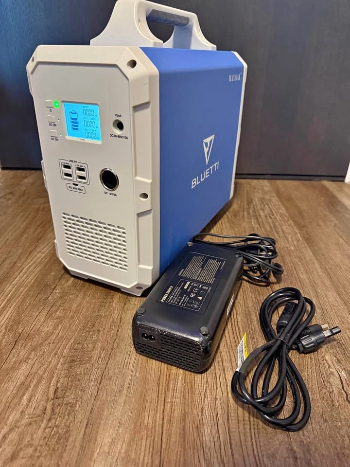 BLUETTI PowerOak EB150 Portable Power Station 1500Wh/1000W