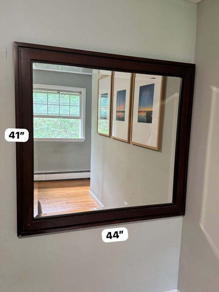 Mural Mirror - photo 3
