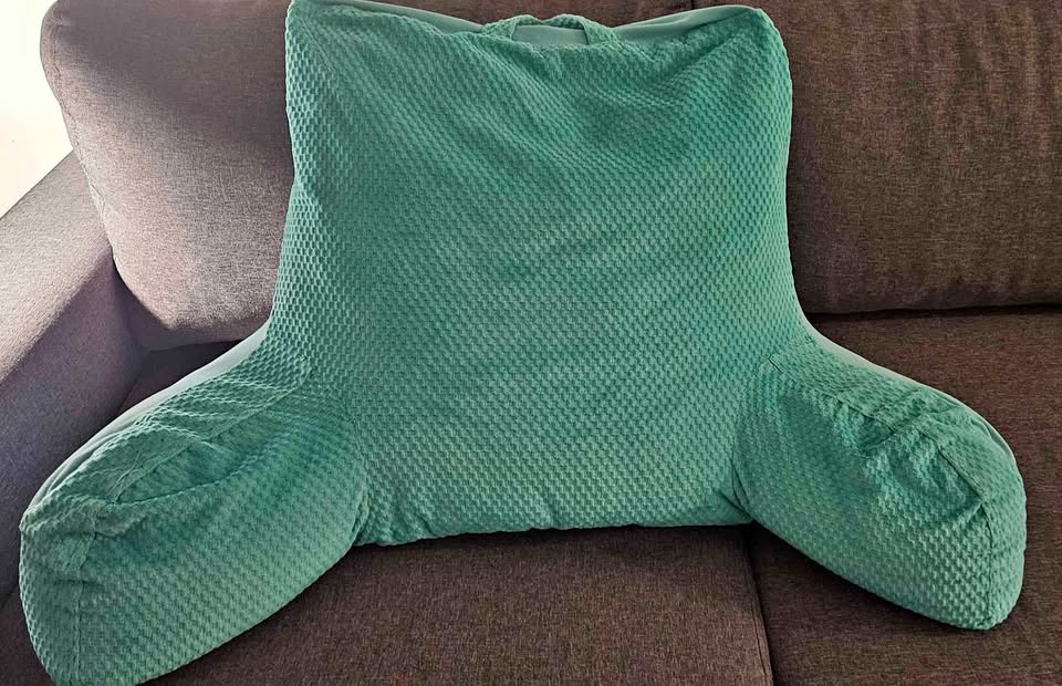 Reading Pillow
