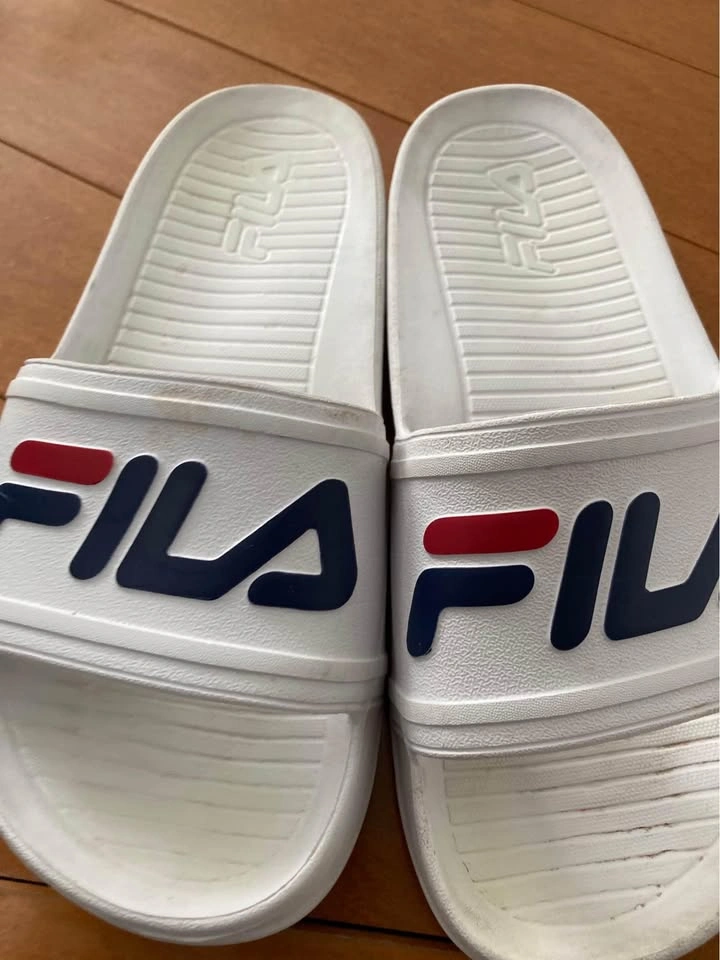 Fila Flip Flops size 6 - photo 2