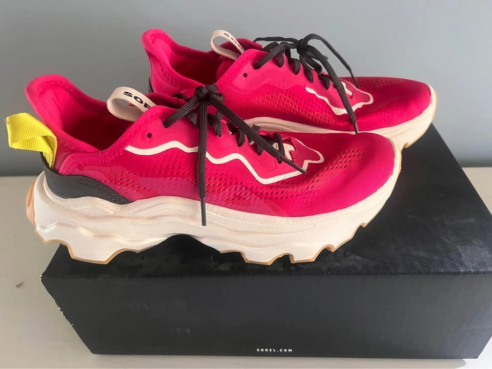 NEW Sorel Kinetic Women’s Sneakers Pink Size 8.5 - photo 2