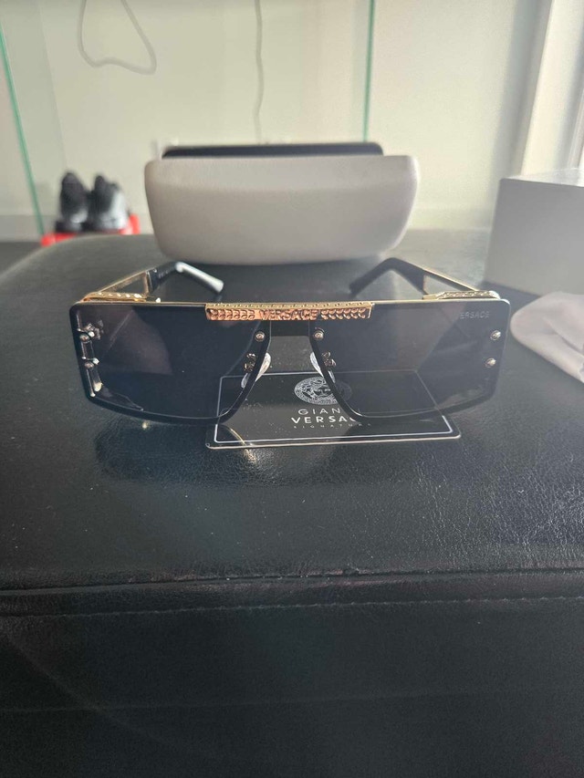 Versace Sunglasses - photo 2