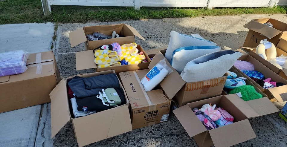 FALL YARD SALE GREAT DEALS - photo 3