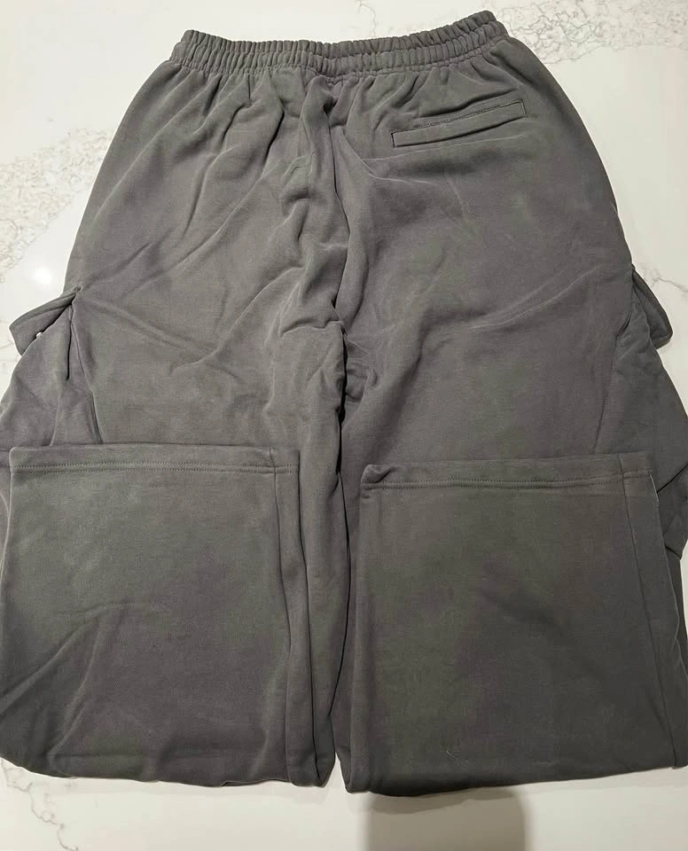 Cargo sweatpants size md - photo 2