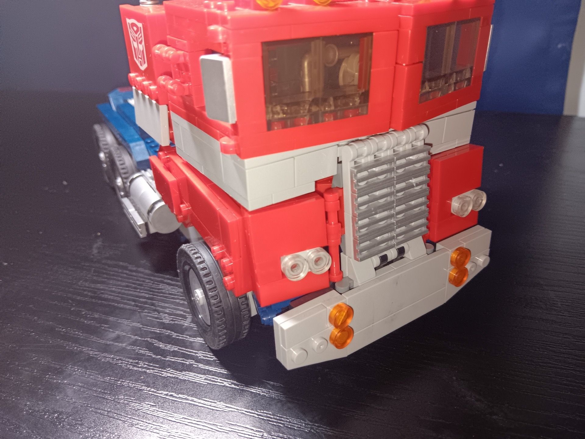 Knockoff lego optimus prime - photo 3
