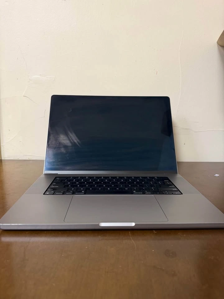 2021 16” Apple M1 Max MacBook Pro, 32GB RAM, 1TB Storage - photo 2