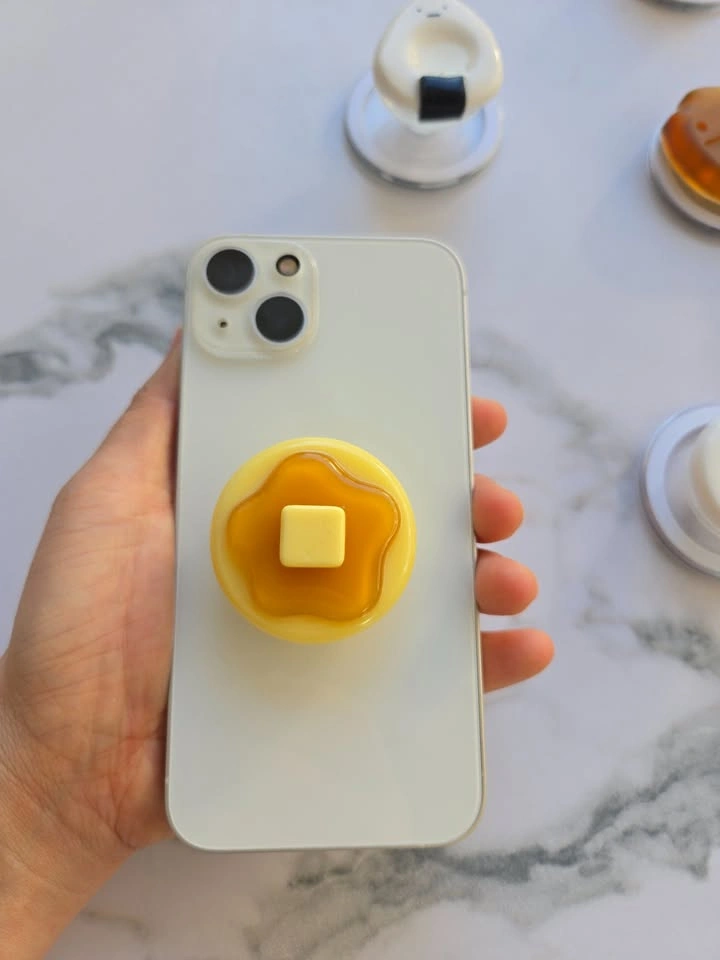 Handmade Decorative Phone Grips - Daisy, Bungeopang & More - photo 3