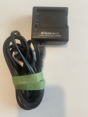 Nikon MH-61 Battery Charger For Lithium Ion Battery Tested Works