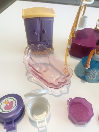 Playmobil 6850 Princess Dressing Room Salon Playset - photo 2