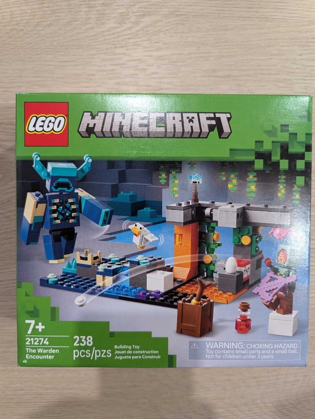 LEGO Minecraft 21274 The Warden Encounter