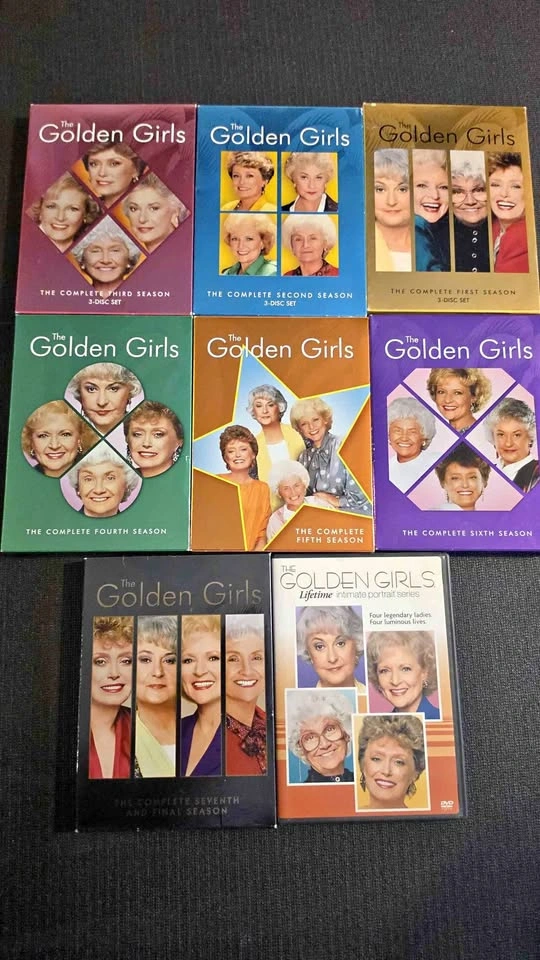 The Golden Girls Complete Series DVD Collection (Seasons 1–7)