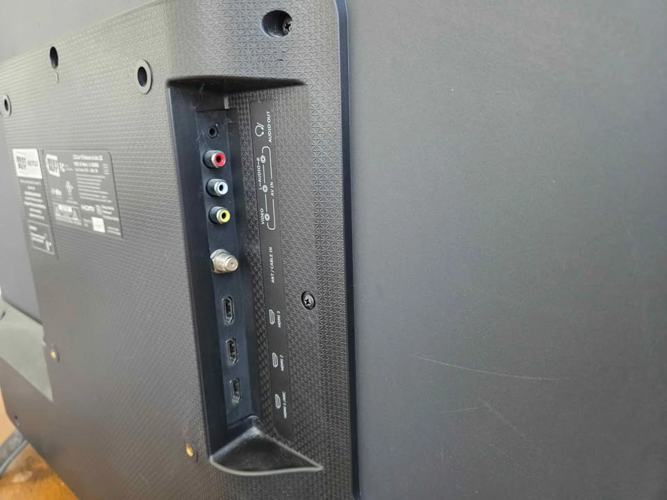 40" SHARP LCD Flat Screen TV - photo 4