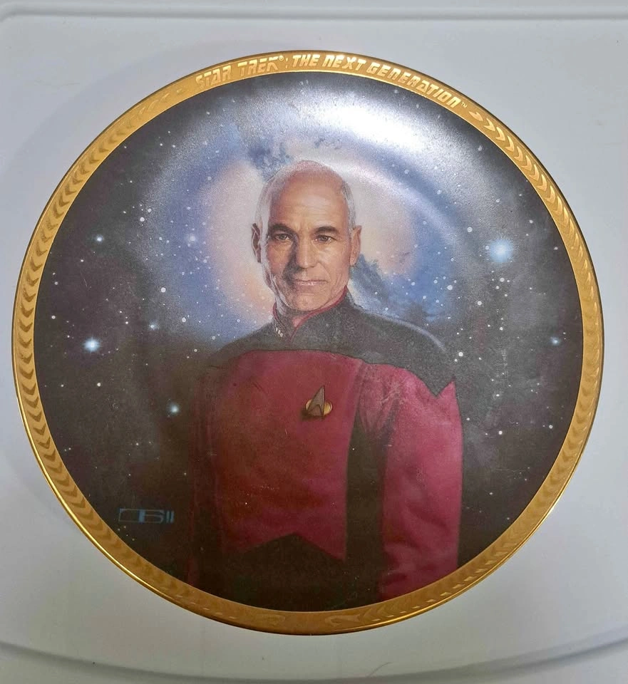 The Hamilton Collection Star Trek Captain Jean-Luc Picard Plate