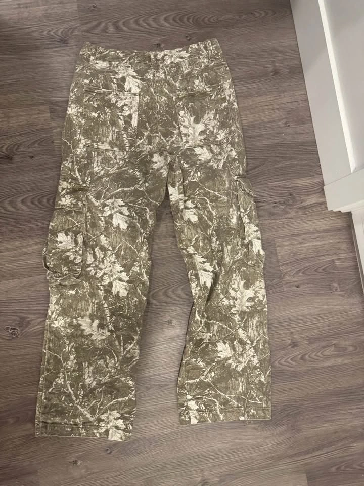Refuge Camo Cargo Pants - photo 3