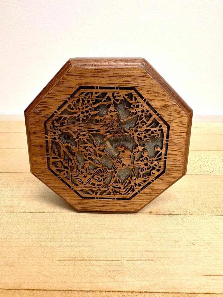 Laserwood Inc. Octagonal Wooden Music Box - photo 2