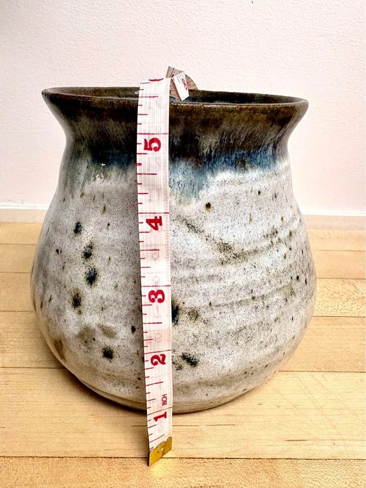 Handmade Speckled Ceramic Vase - photo 3
