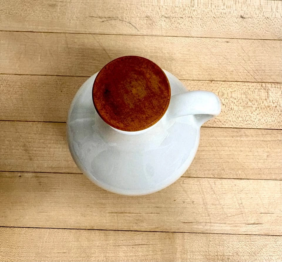 Two-Tone Ceramic Jug with Wooden Stopper - photo 3