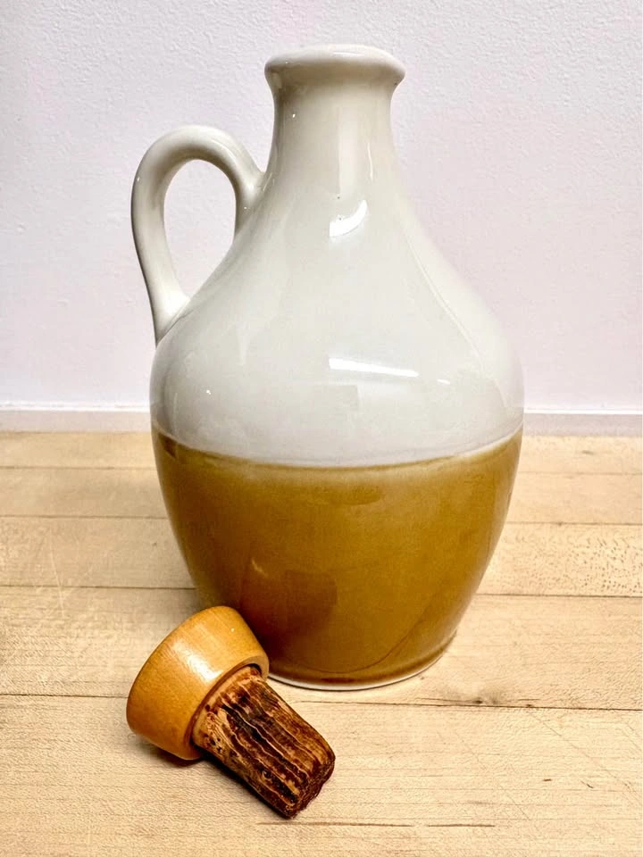 Two-Tone Ceramic Jug with Wooden Stopper - photo 5