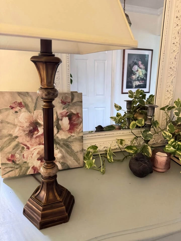 Vintage-Style Metal Table Lamp with Stone/Marble Accents - photo 2
