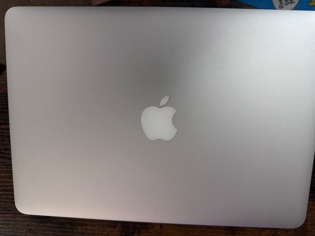 MINT MacBook Pro 13" Retina (HDMI/SD Ports) - photo 2