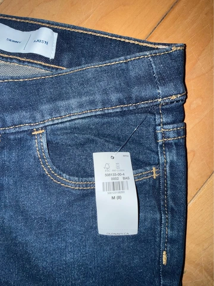 Size 8 girls old navy skinny jeans with tags - photo 2
