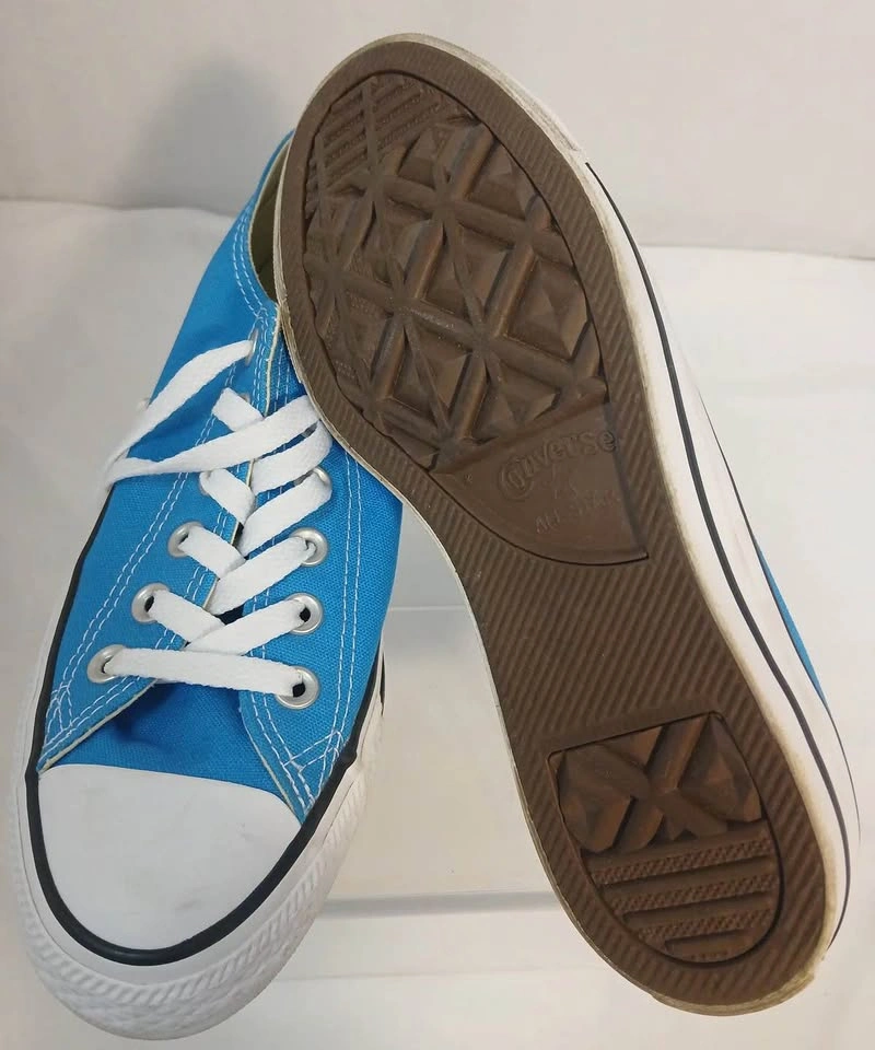 Classic Chuck Taylor All-stars - Blue - Men's 5.5/Women's 7.5 - photo 3