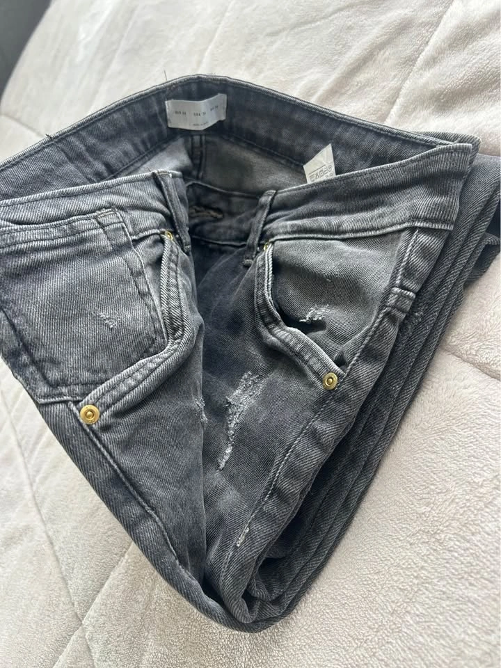 Zara Man Distressed Dark Grey Jeans Size 34 - photo 4