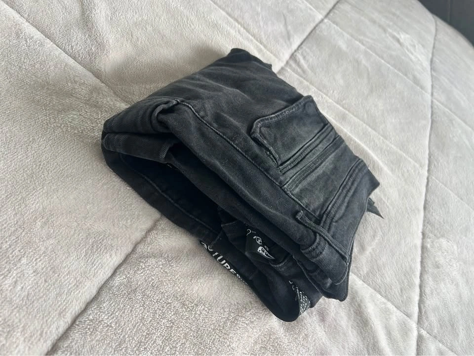 Zara Black Distressed Cargo Jeans - Size 34 - photo 5