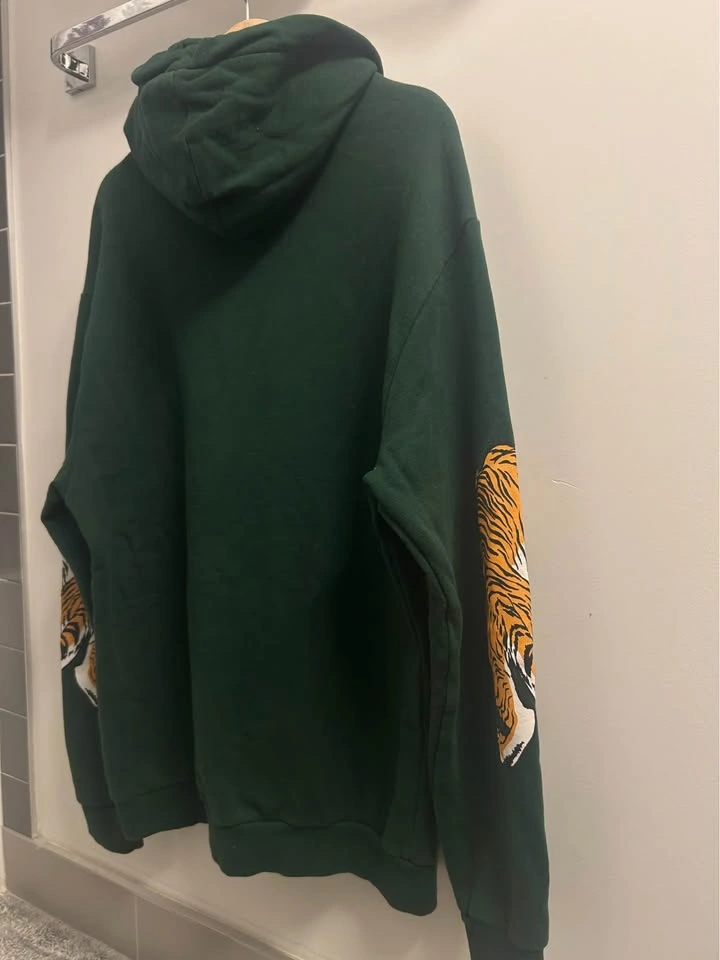 Tiger Print hoodie - photo 3