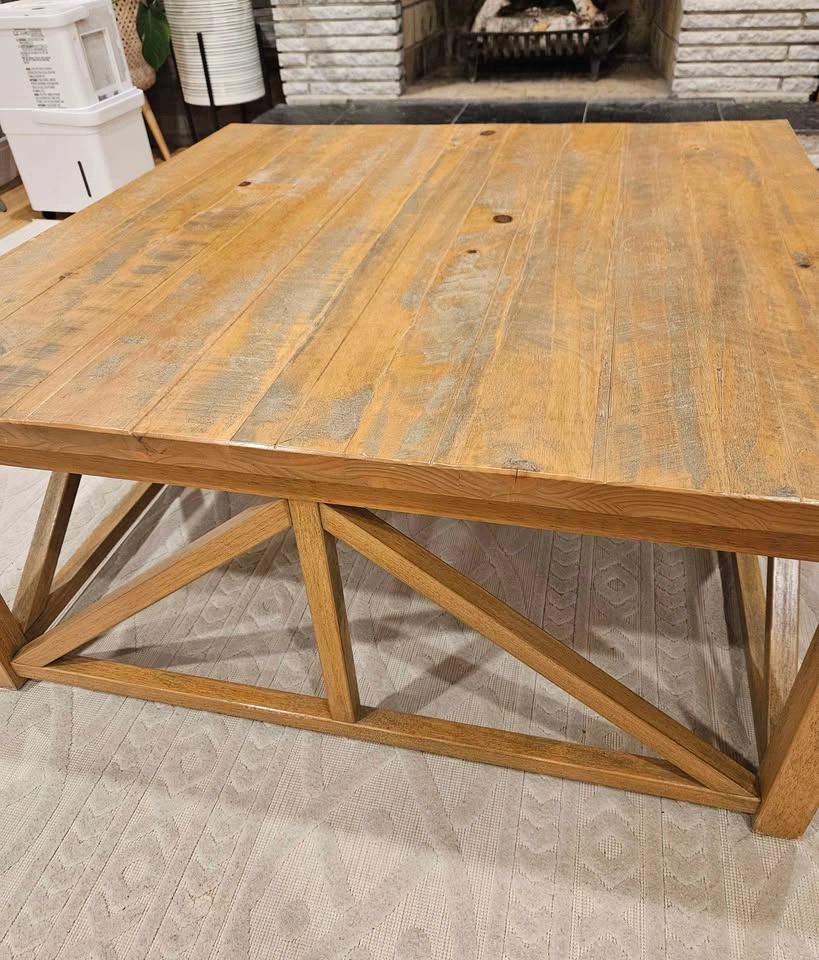 Rustic Farmhouse Pine Coffee Table - photo 5