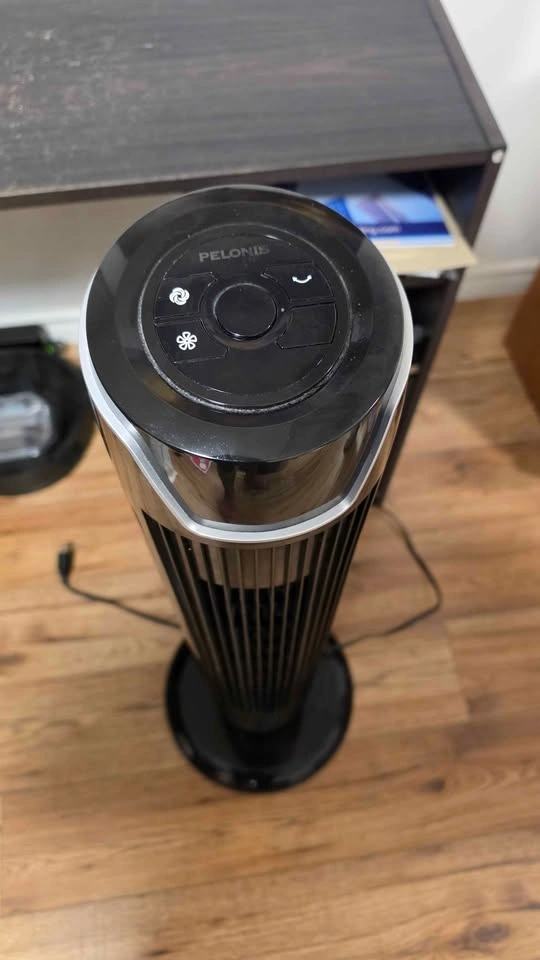 Pelonis Oscillating Tower Fan - photo 2