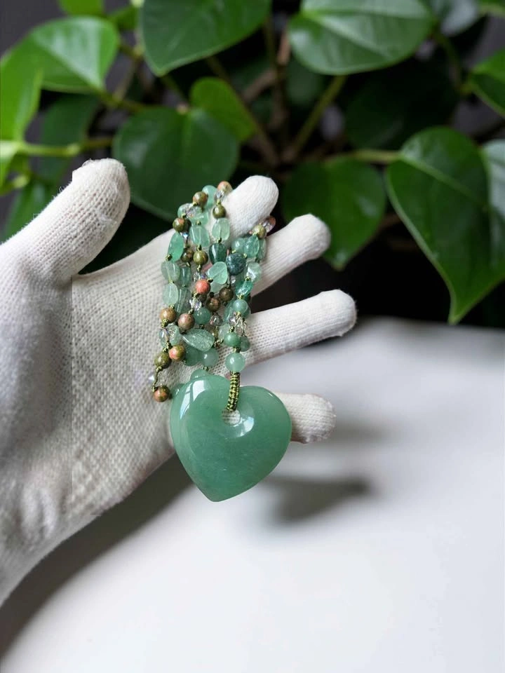 Natural Aventurine Heart Pendant Necklace • Green Crystal Beaded - photo 4