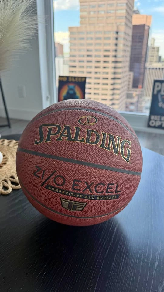 Basketball ball LIKE NEW