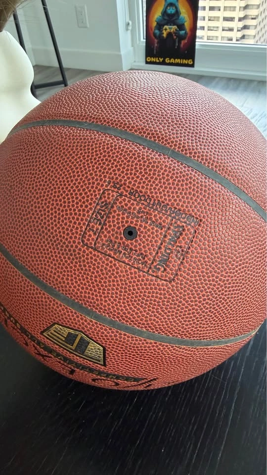 Basketball ball LIKE NEW - photo 2
