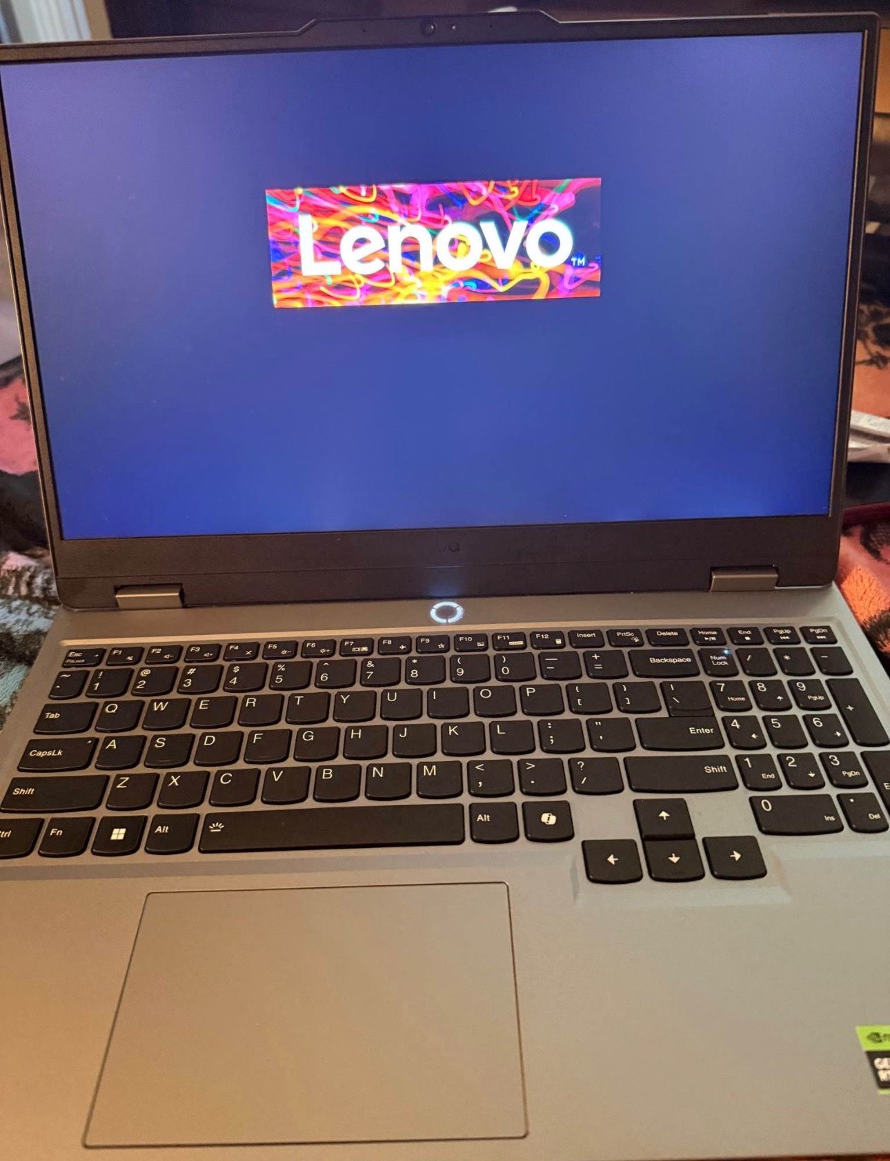 Lenovo LOQ 15ARP9