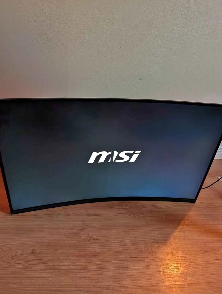 MSI 32" Curved Gaming Monitor Repair | FOR SALE