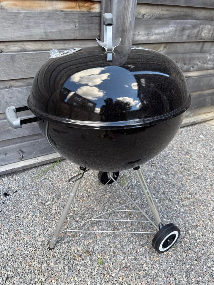 Weber BBQ - Charcoal Kettle