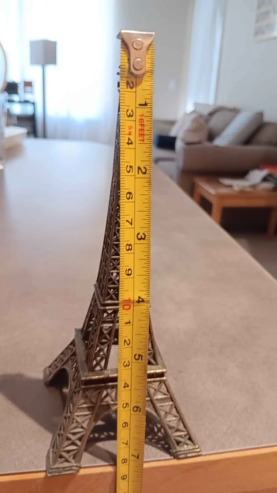 Eiffel Tower - photo 2