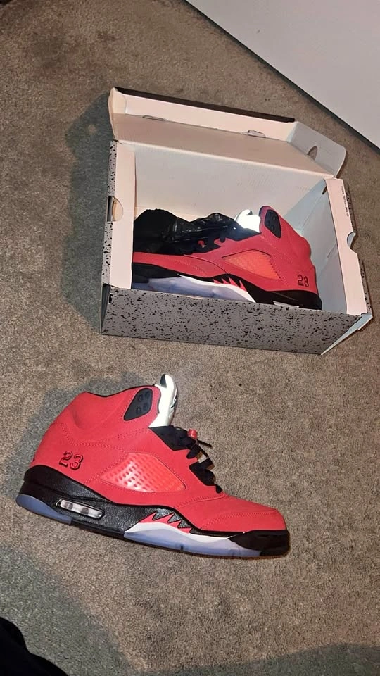 Raging bull 5s 2021