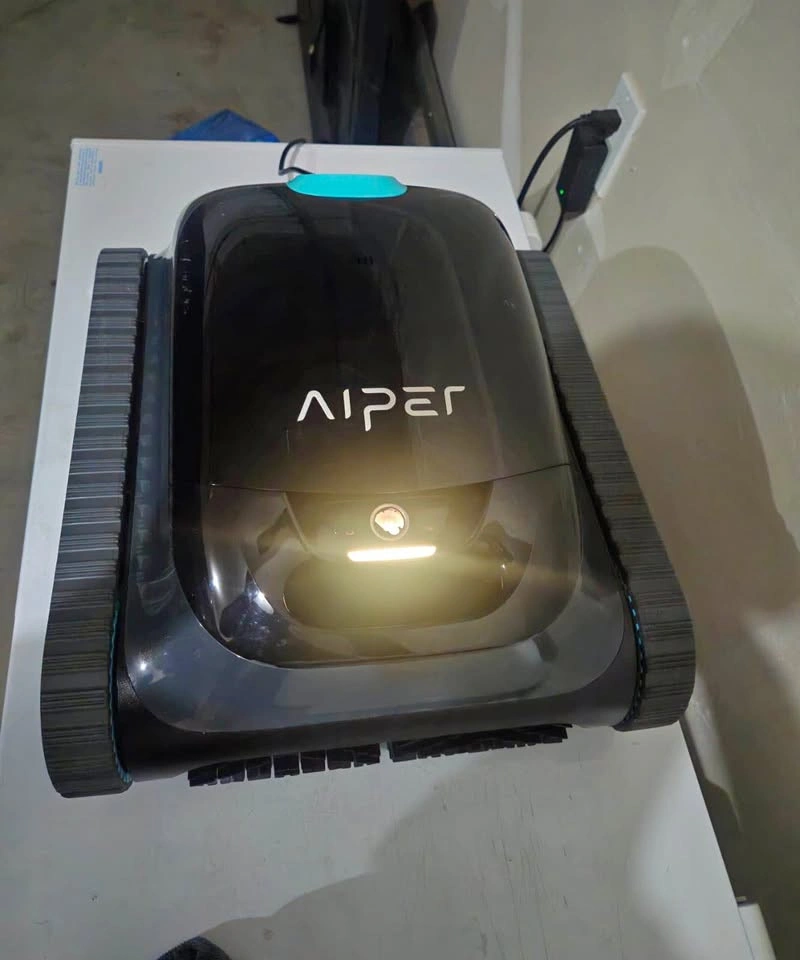 Aiper Scuba S1 Cordless Robotic Pool Cleaner