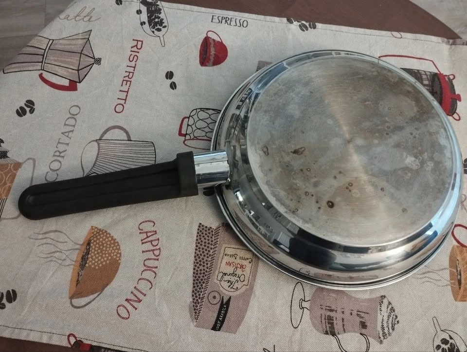 IKEA TAGGHAJ Non-Stick Frying Pan (24 cm) - photo 3