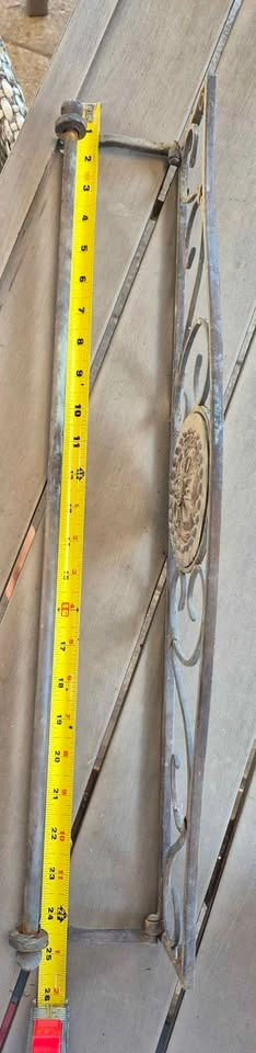 Vintage Wrought Iron Decorative Towel Bar - photo 5